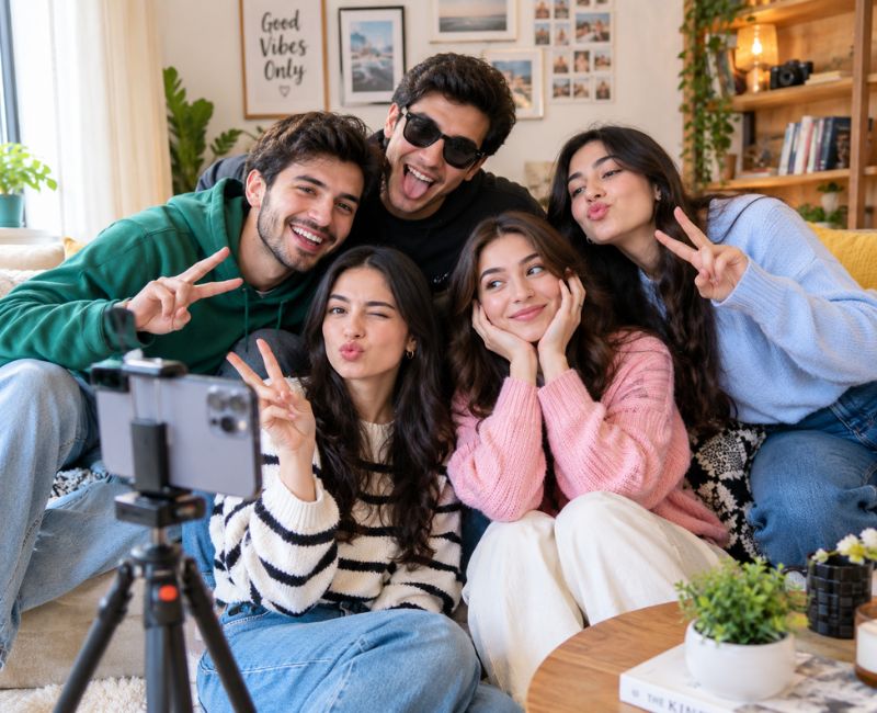  Besties taking fun photos together
